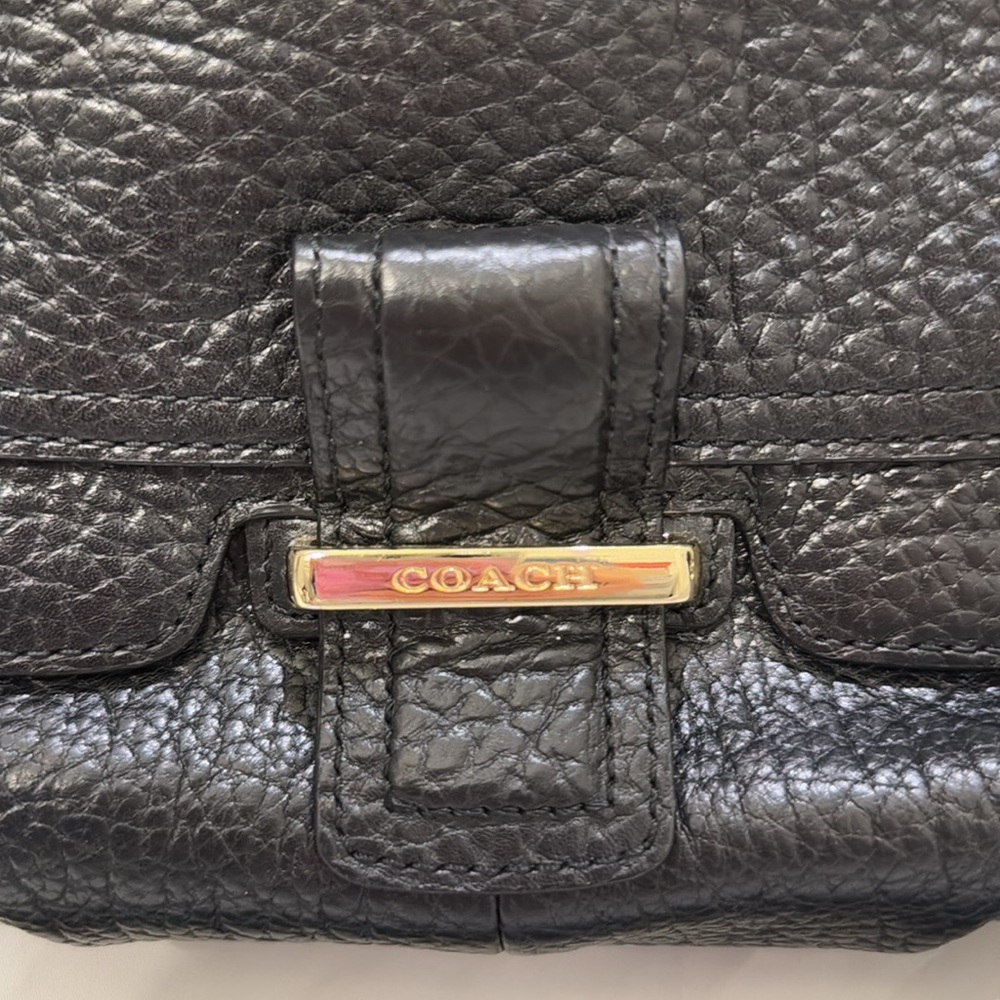 Coach Madison Handbag with Pebbled Black Leather - Picture 4 of 12
